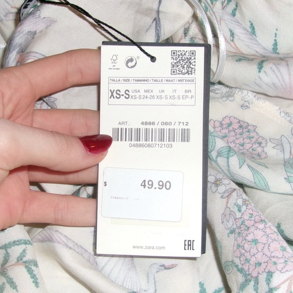 Satin tie blouse with bird and leaf details - Picture 4 of 5